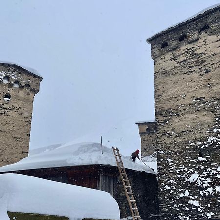 Old House Ushguli Exterior foto