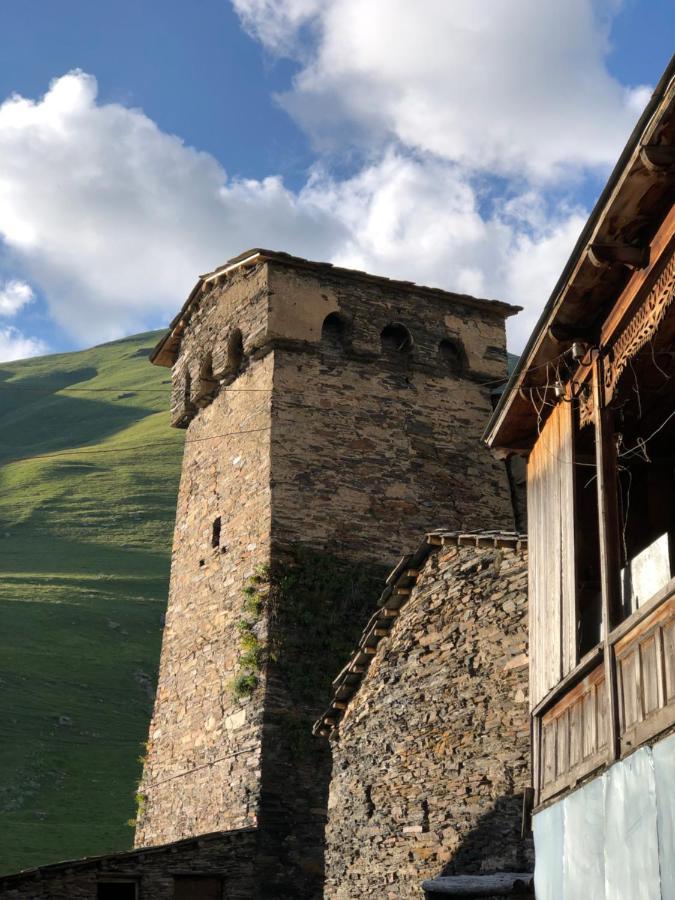 Old House Ushguli Exterior foto