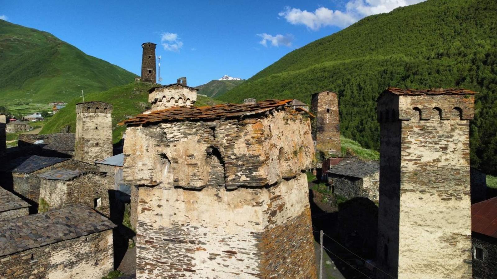 Old House Ushguli Exterior foto