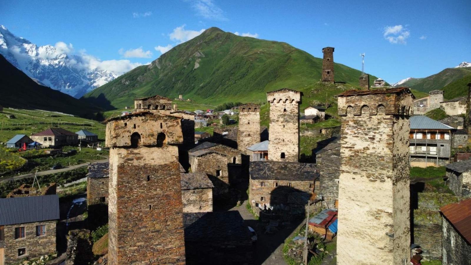 Old House Ushguli Exterior foto