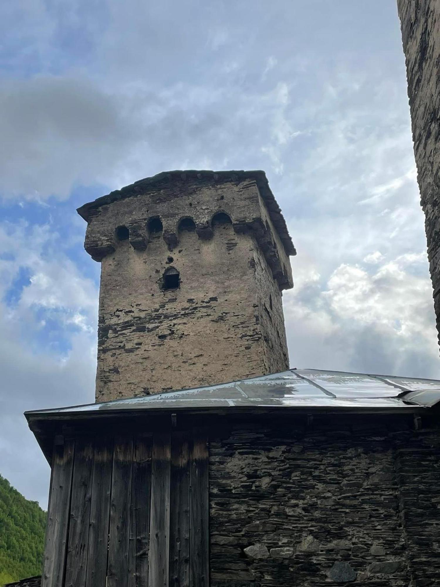 Old House Ushguli Exterior foto